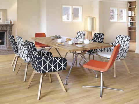 W-CUBE 1 ARMCHAIR WOOD BASE LEATHER BLACK